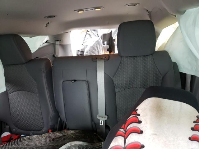 Photo 10 from auction – 2011 CHEVROLET TRAVERSE L with VIN 1GNKRGED0BJ116631