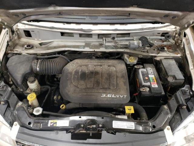 Photo 12 from auction – 2013 CHRYSLER TOWN & COU with VIN 2C4RC1BG0DR588315