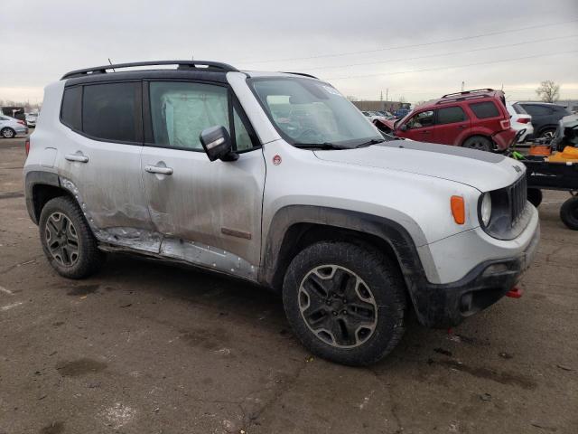 Photo 4 from auction – 2016 JEEP RENEGADE T with VIN ZACCJBCTXGPD18630