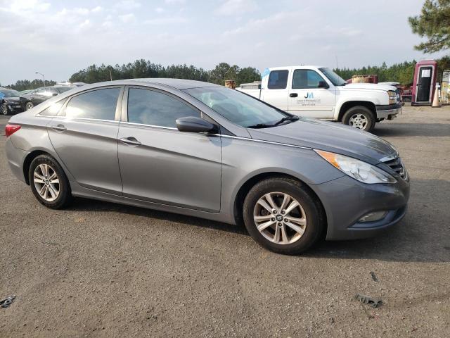 Photo 4 from auction – 2013 HYUNDAI SONATA GLS with VIN 5NPEB4ACXDH645523