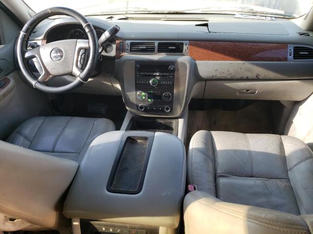 Zdjęcie 8 z aukcji – 2007 GMC YUKON z VIN 1GKFC13007R384293