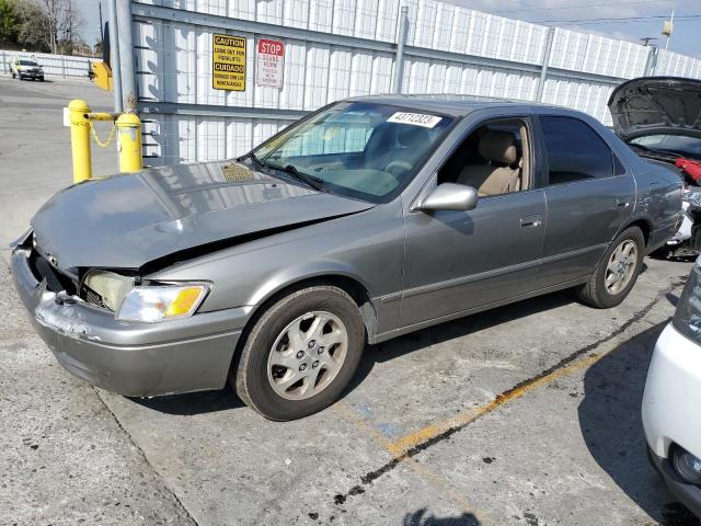 Photo 1 from auction – 1999 TOYOTA CAMRY LE with VIN JT2BF28K0X0179264