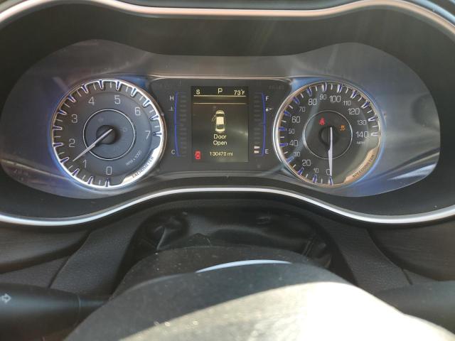 Photo 9 from auction – 2015 CHRYSLER 200 LIMITE with VIN 1C3CCCAB2FN591275