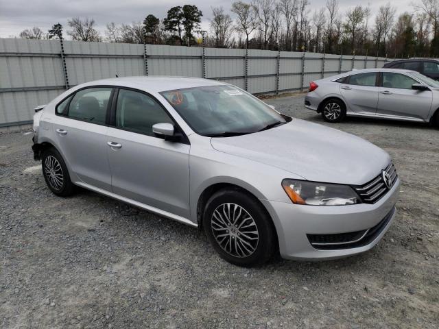 Photo 4 from auction – 2014 VOLKSWAGEN PASSAT S with VIN 1VWAH7A30EC019522