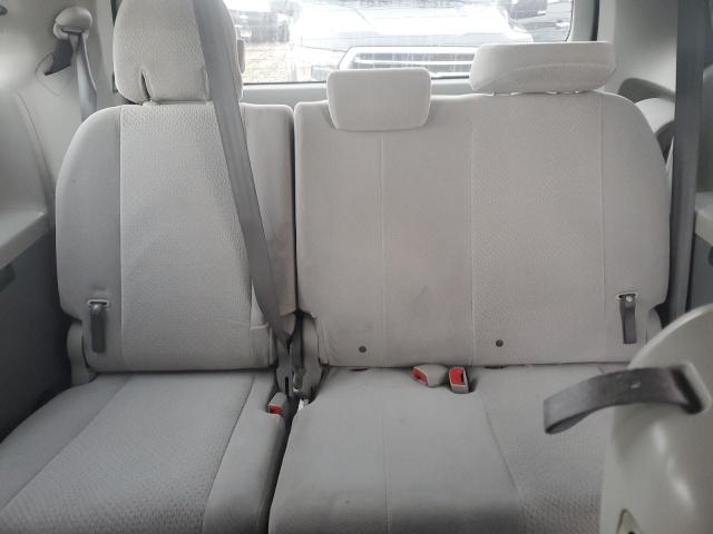 Photo 10 from auction – 2012 TOYOTA SIENNA LE with VIN 5TDKK3DC0CS244127