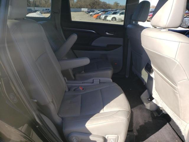 Photo 11 from auction – 2015 TOYOTA HIGHLANDER with VIN 5TDDCRFH3FS009226