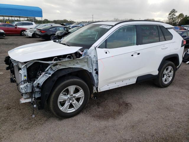 TOYOTA RAV4 XLE 2019 with VIN 2T3W1RFV9KC032864 - Photo from auction