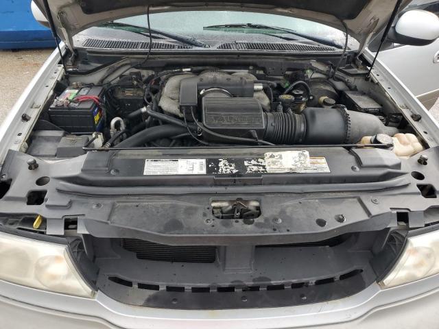 Photo 12 from auction – 2000 LINCOLN NAVIGATOR with VIN 5LMFU28A5YLJ19267