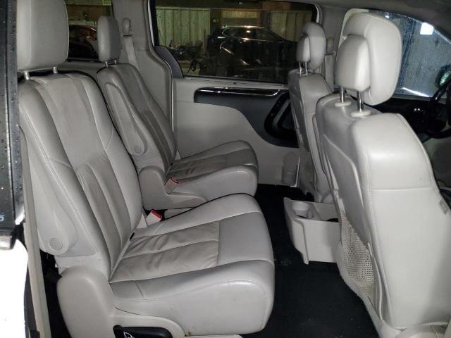 Photo 11 from auction – 2013 CHRYSLER TOWN & COU with VIN 2C4RC1GG8DR565499