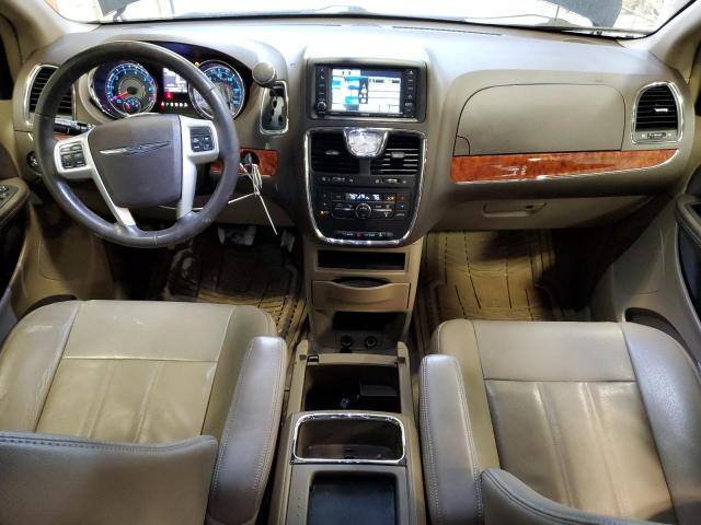 Photo 8 from auction – 2016 CHRYSLER TOWN & COU with VIN 2C4RC1BG4GR237802