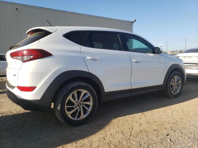 Photo 3 from auction – 2018 HYUNDAI TUCSON SE with VIN KM8J2CA4XJU659873