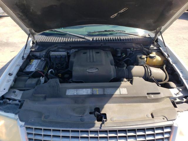 Photo 12 from auction – 2003 FORD EXPEDITION with VIN 1FMRU15W23LA50623