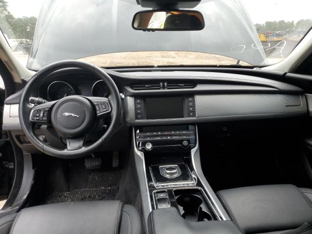 Photo 8 from auction – 2017 JAGUAR XF PREMIUM with VIN SAJBJ4BV6HCY39202