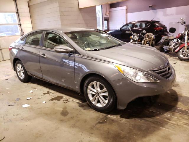Photo 4 from auction – 2014 HYUNDAI SONATA GLS with VIN 5NPEB4AC1EH894617