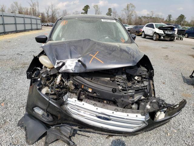 Photo 5 from auction – 2017 FORD ESCAPE SE with VIN 1FMCU9GD6HUE62822