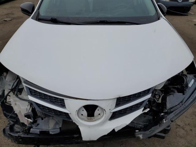 Photo 11 from auction – 2015 TOYOTA RAV4 LE with VIN 2T3BFREV0FW317362