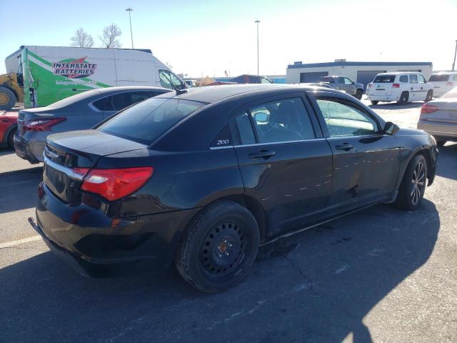 Photo 3 from auction – 2013 CHRYSLER 200 LIMITE with VIN 1C3CCBCG5DN699289