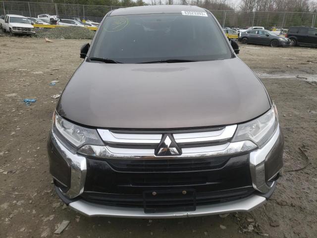 Photo 5 from auction – 2018 MITSUBISHI OUTLANDER with VIN JA4AD3A33JZ054113