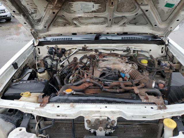 Photo 11 from auction – 2001 NISSAN FRONTIER C with VIN 1N6ED27T81C342198