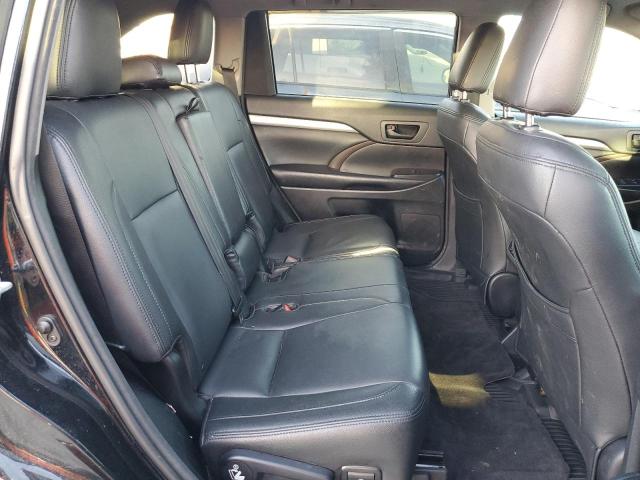 Photo 11 from auction – 2016 TOYOTA HIGHLANDER with VIN 5TDBKRFH9GS264040