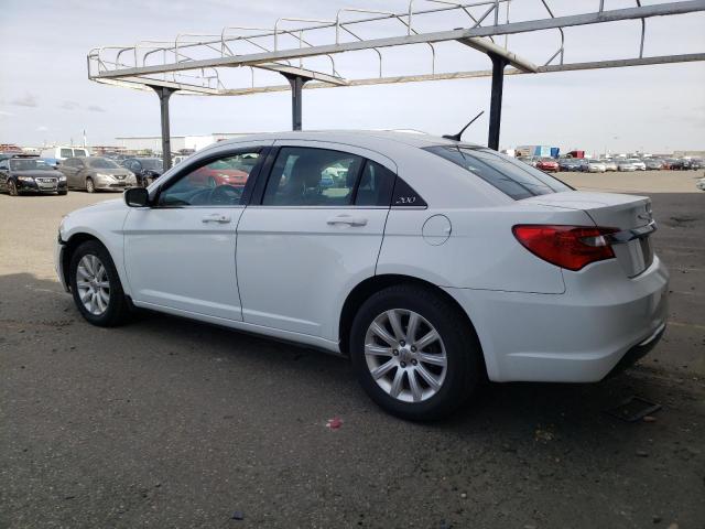 Photo 2 from auction – 2013 CHRYSLER 200 TOURIN with VIN 1C3CCBBB1DN764614
