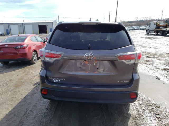 Photo 6 from auction – 2016 TOYOTA HIGHLANDER with VIN 5TDJKRFH5GS232648