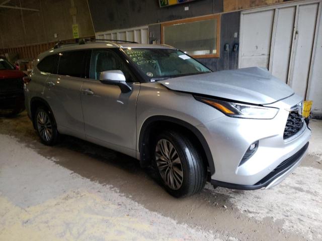 Photo 4 from auction – 2020 TOYOTA HIGHLANDER with VIN 5TDFZRBHXLS052373
