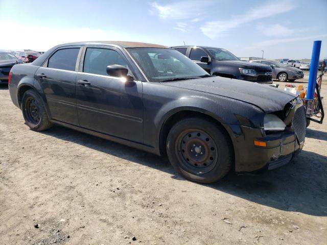 Photo 4 from auction – 2005 CHRYSLER 300 with VIN 2C3JA43R65H569445