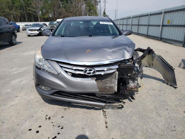 Photo 5 from auction – 2013 HYUNDAI SONATA SE with VIN 5NPEC4AC4DH796841