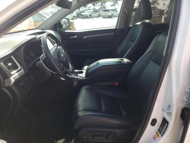 Photo 7 from auction – 2017 TOYOTA HIGHLANDER with VIN 5TDDZRFH8HS422132