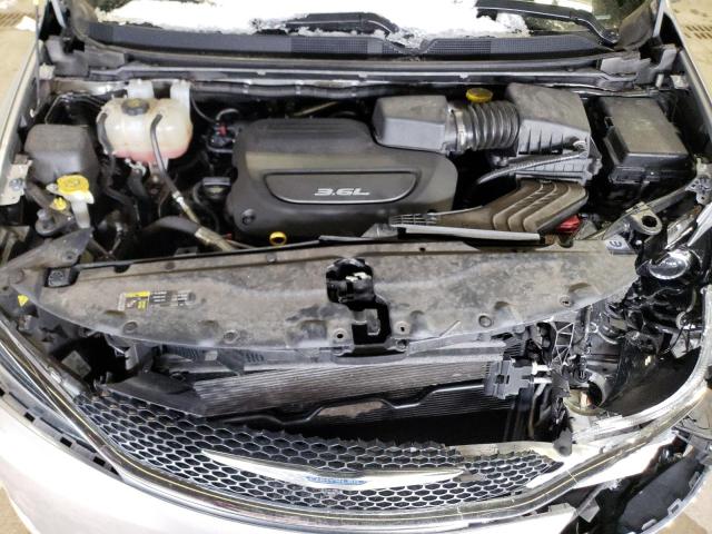 Photo 12 from auction – 2017 CHRYSLER PACIFICA L with VIN 2C4RC1GGXHR599580
