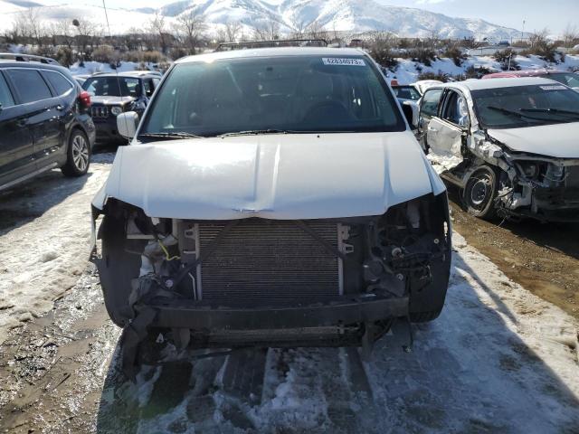 Photo 5 from auction – 2013 CHRYSLER TOWN & COU with VIN 2C4RC1BG0DR583969