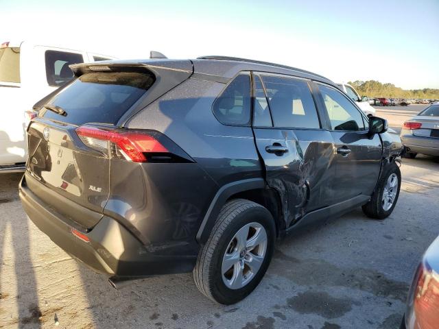 Photo 3 from auction – 2019 TOYOTA RAV4 XLE with VIN JTMW1RFVXKD503741
