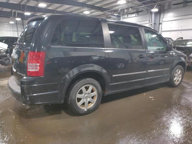 Photo 3 from auction – 2010 CHRYSLER TOWN & COU with VIN 2A4RR8D14AR405844