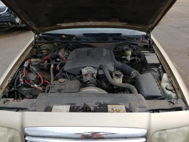 Photo 11 from auction – 2000 FORD CROWN VICT with VIN 2FAFP73W7YX108794