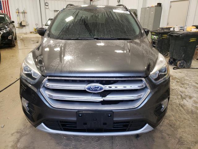 Photo 5 from auction – 2017 FORD ESCAPE SE with VIN 1FMCU9GD0HUC09592