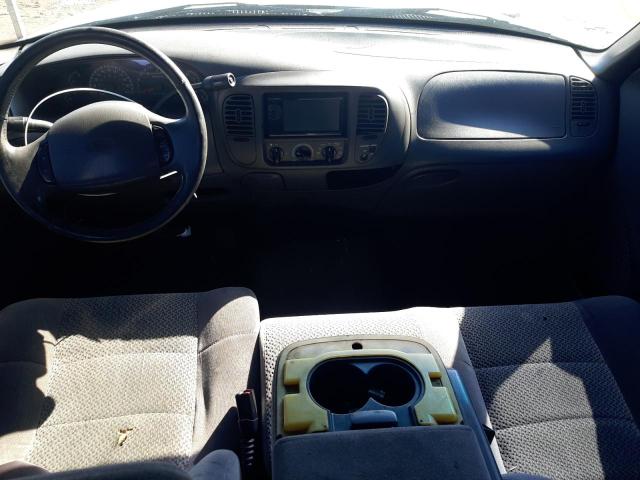 Photo 8 from auction – 2002 FORD F150 with VIN 1FTRX17W92KC06704