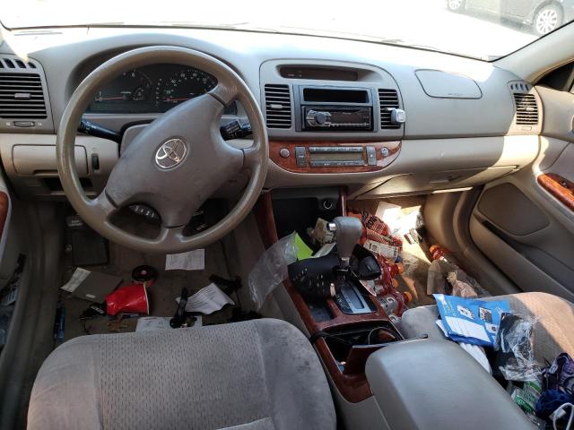 Photo 8 from auction – 2002 TOYOTA CAMRY LE with VIN JTDBE30K020068556