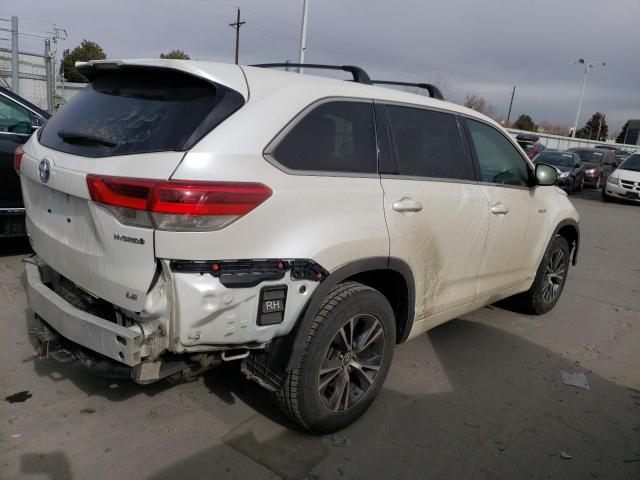 Photo 3 from auction – 2017 TOYOTA HIGHLANDER with VIN 5TDBGRFHXHS021405