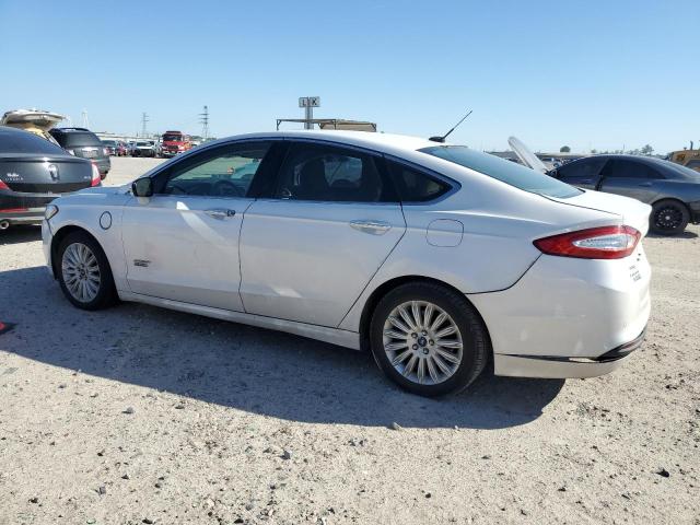 Photo 2 from auction – 2016 FORD FUSION SE with VIN 3FA6P0PU7GR394515