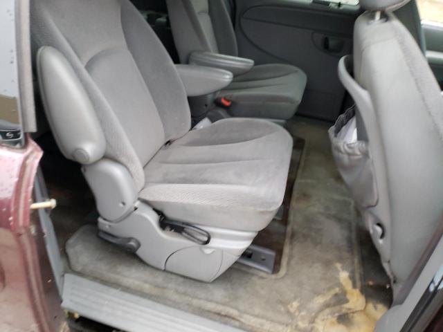 Photo 11 from auction – 2004 CHRYSLER TOWN & COU with VIN 1C4GP44RX4B514149