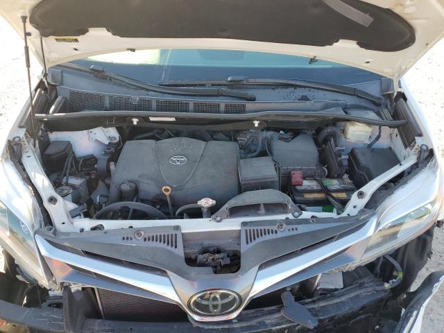Photo 12 from auction – 2018 TOYOTA SIENNA XLE with VIN 5TDYZ3DCXJS944059