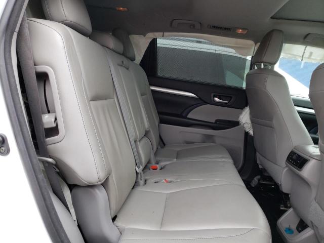 Photo 10 from auction – 2017 TOYOTA HIGHLANDER with VIN 5TDJGRFH7HS035015