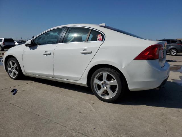 Photo 2 from auction – 2011 VOLVO S60 with VIN YV1622FS2C2035408