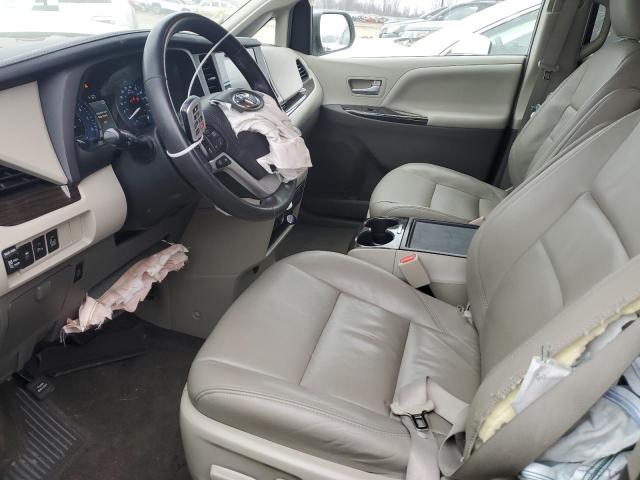 Photo 7 from auction – 2017 TOYOTA SIENNA XLE with VIN 5TDYZ3DC2HS851062