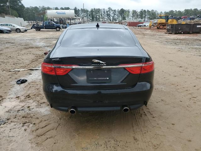 Photo 6 from auction – 2017 JAGUAR XF PREMIUM with VIN SAJBJ4BV6HCY39202
