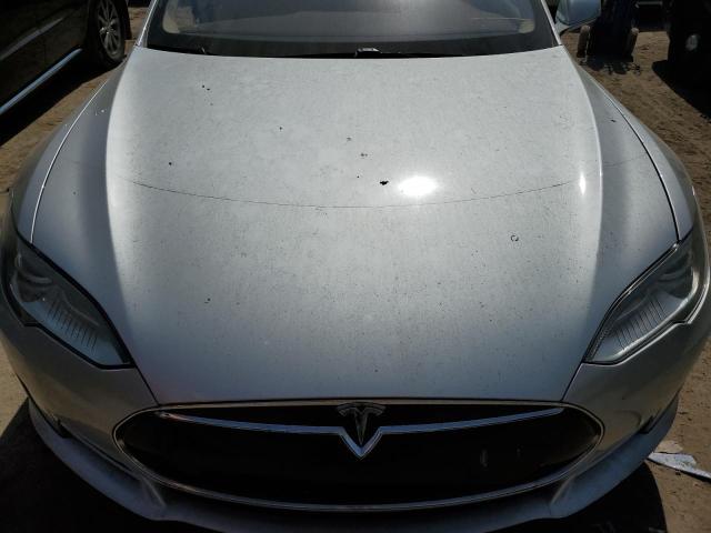 Photo 11 from auction – 2013 TESLA MODEL S with VIN 5YJSA1CG5DFP03797