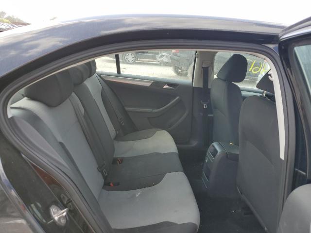 Photo 10 from auction – 2017 VOLKSWAGEN JETTA S with VIN 3VW2B7AJ4HM413550