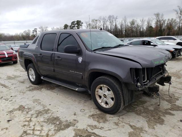 Photo 4 from auction – 2010 CHEVROLET AVALANCHE with VIN 3GNVKFE02AG155343