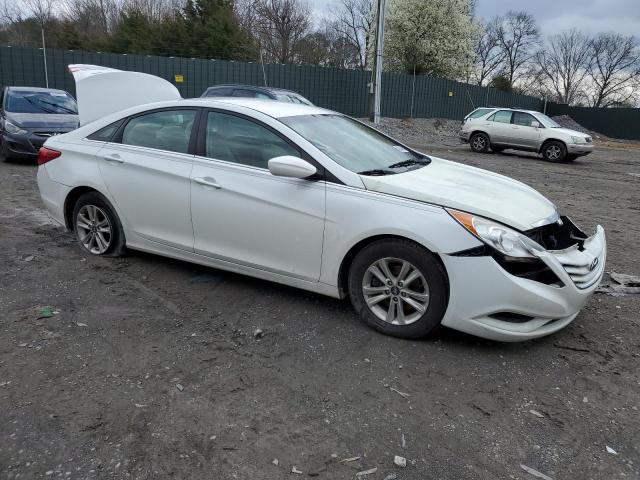 Photo 4 from auction – 2013 HYUNDAI SONATA GLS with VIN 5NPEB4AC2DH633625